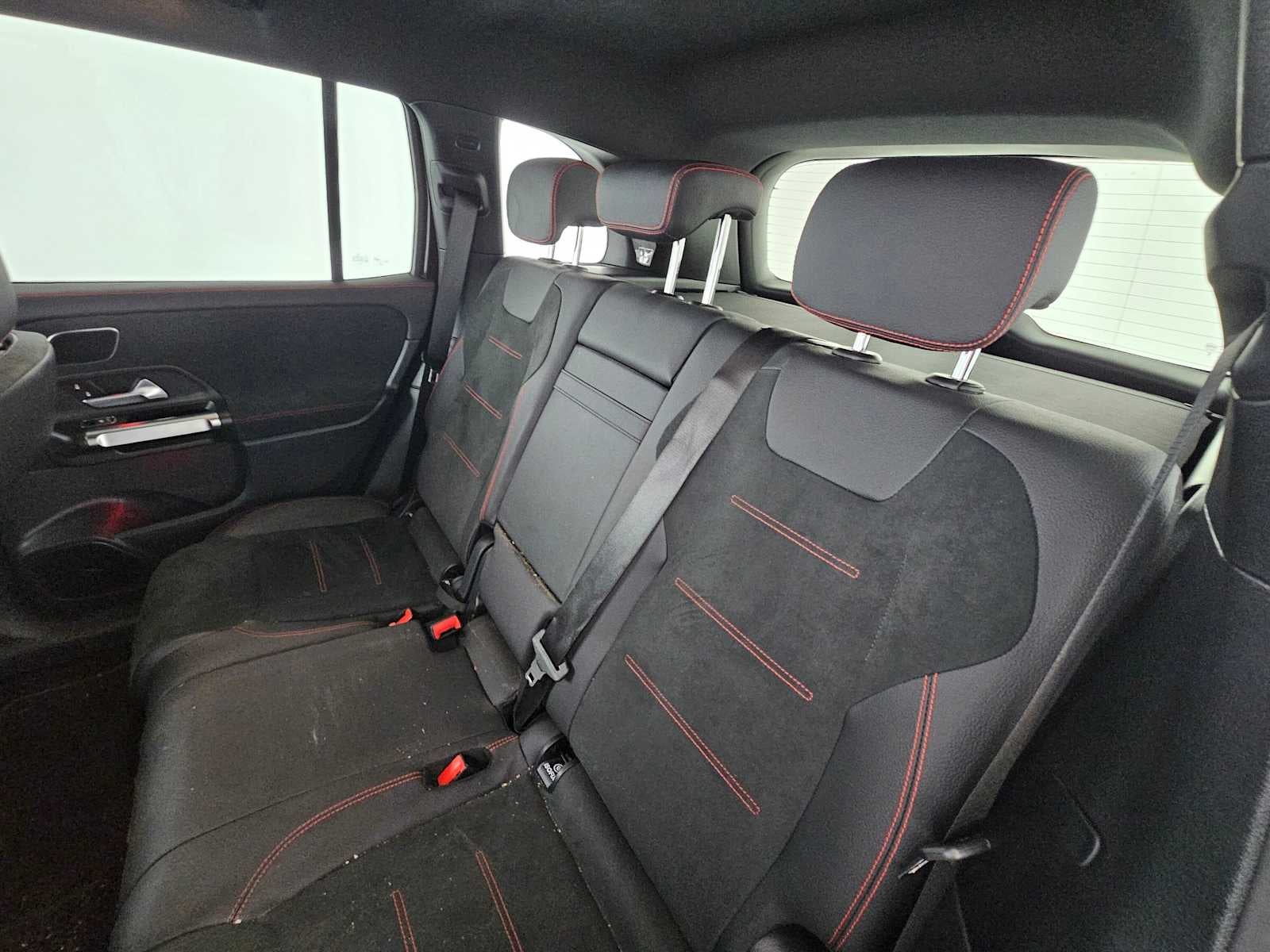 2024 Mercedes-Benz GLB 250 SUV