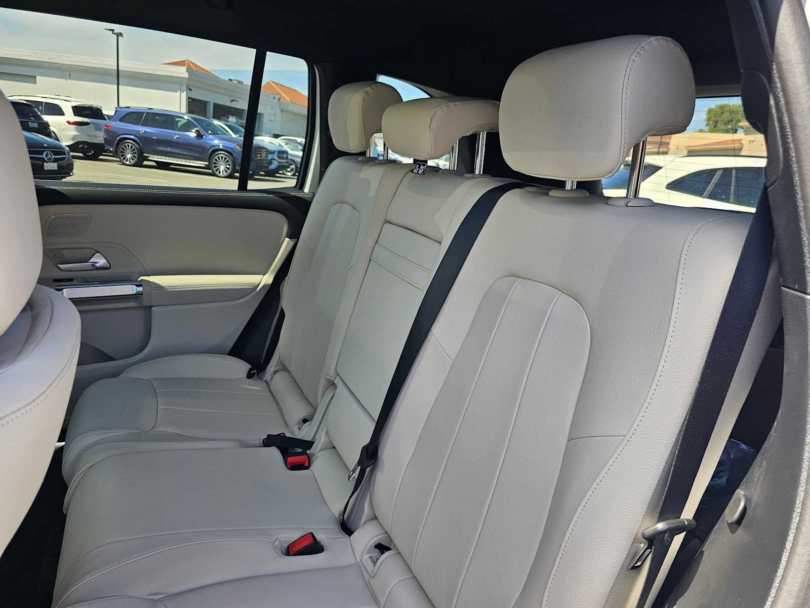2026 Mercedes-Benz GLB 250 SUV