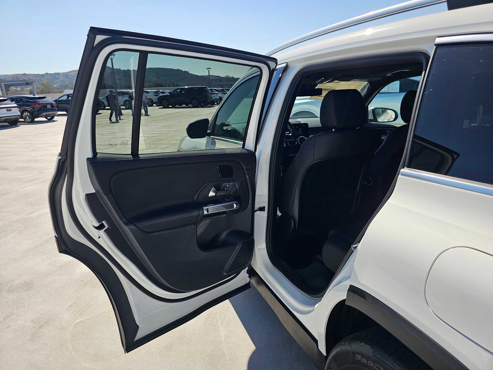 2026 Mercedes-Benz GLB 250 SUV