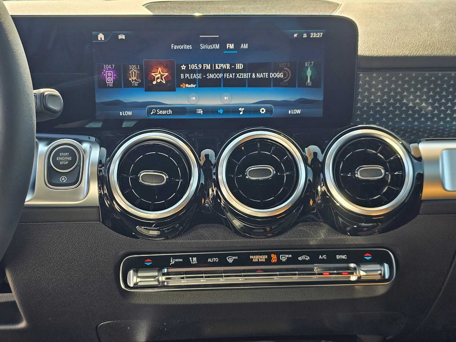 2026 Mercedes-Benz GLB 250 SUV