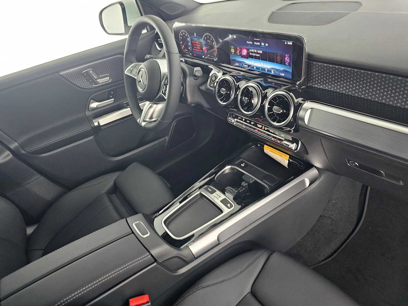 2026 Mercedes-Benz GLB 250 SUV