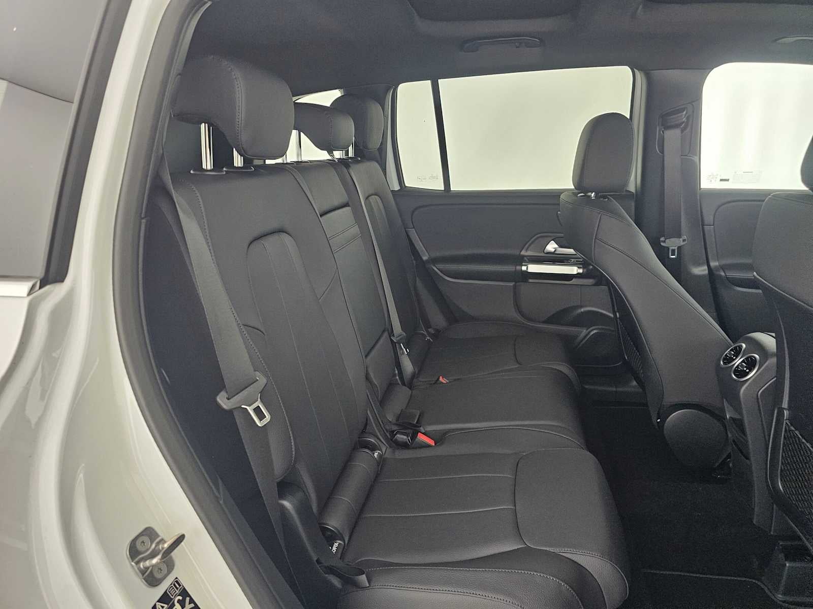 2026 Mercedes-Benz GLB 250 SUV