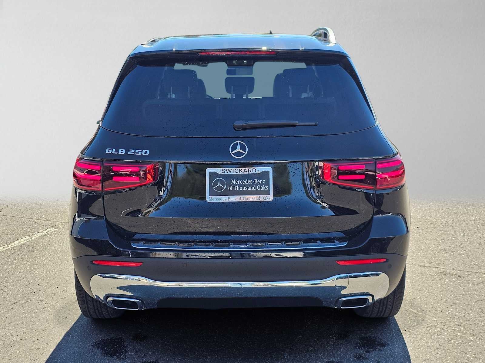 2026 Mercedes-Benz GLB 250 SUV