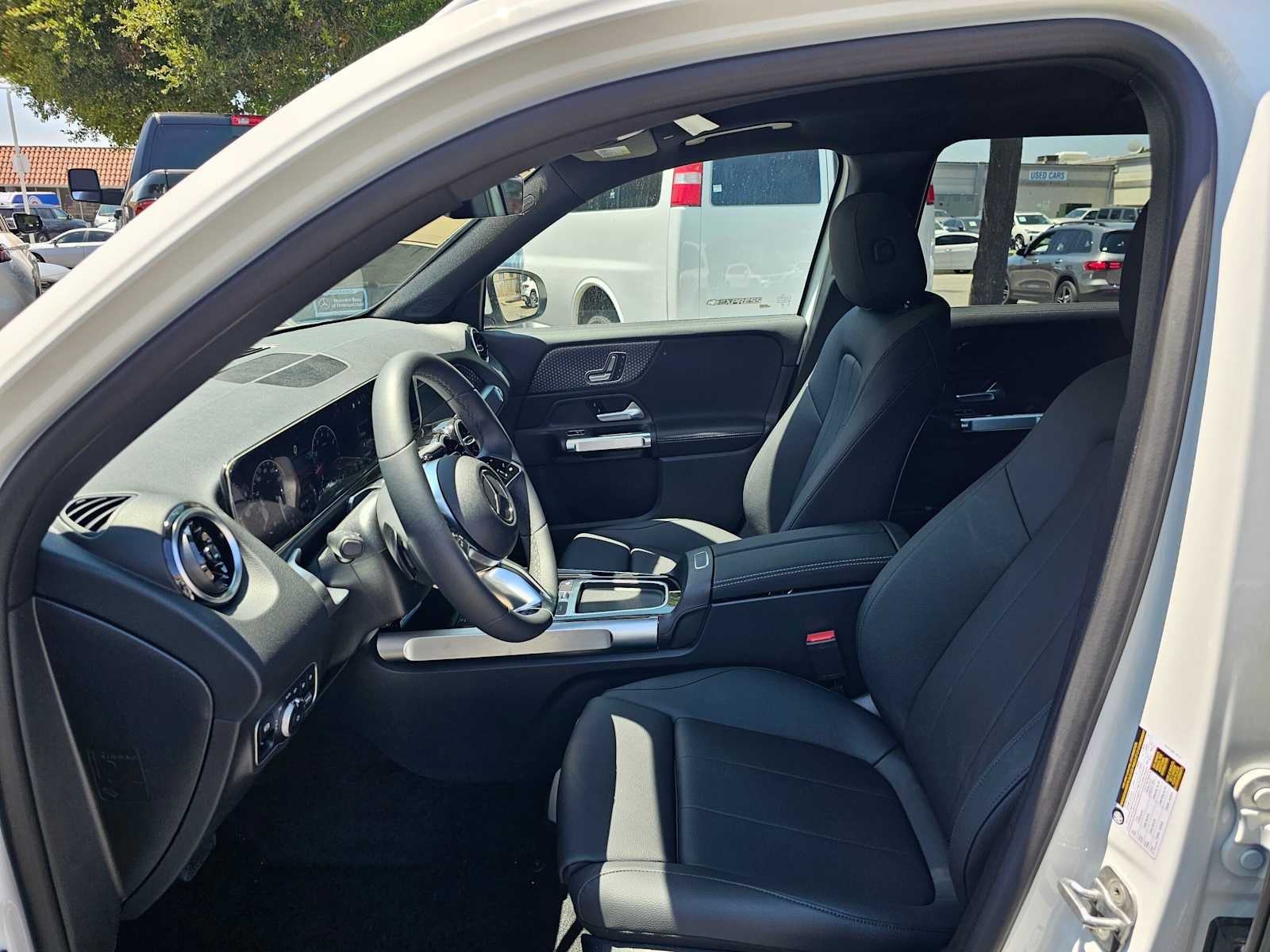 2026 Mercedes-Benz GLB 250 SUV