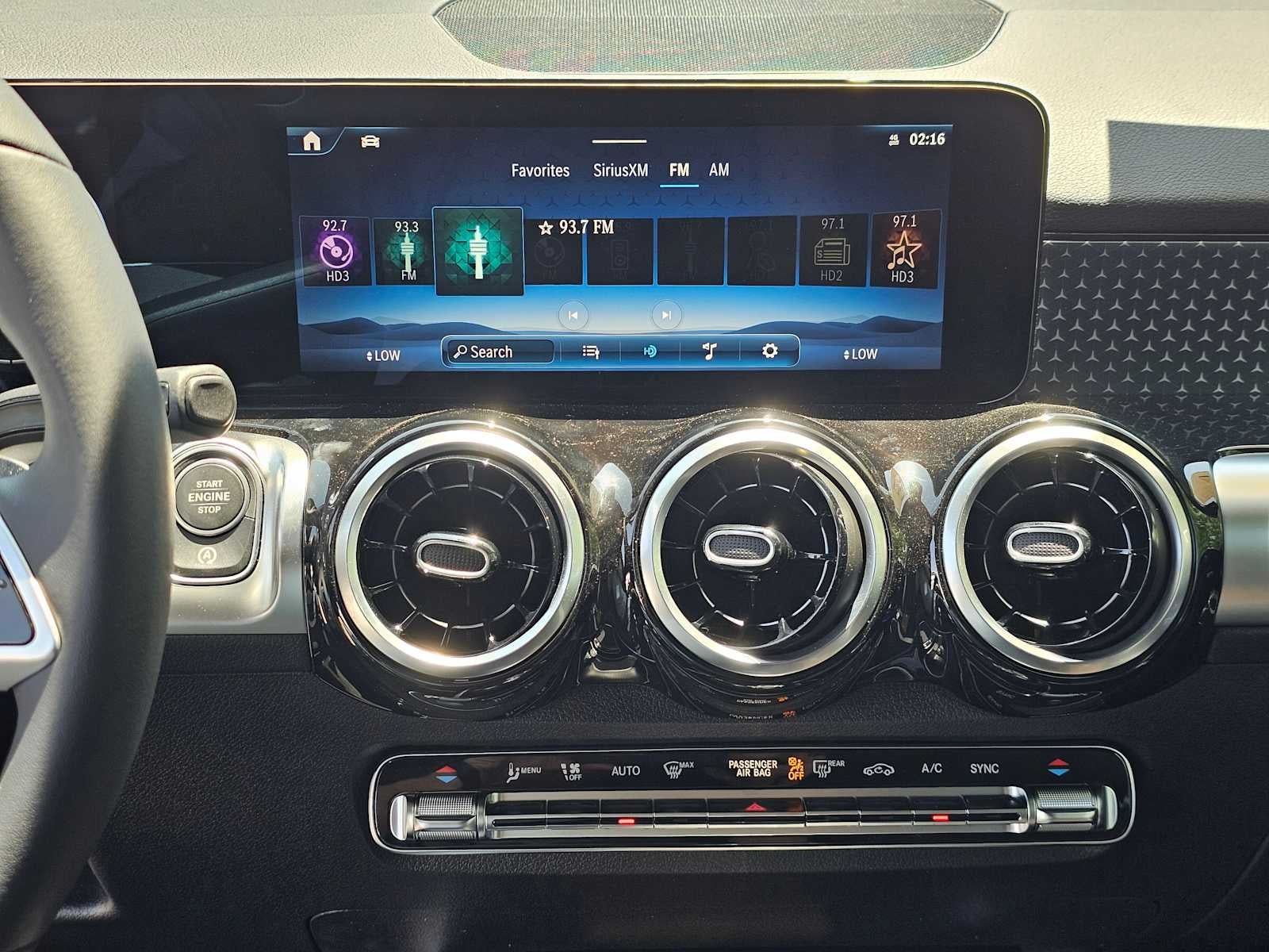 2026 Mercedes-Benz GLB 250 SUV