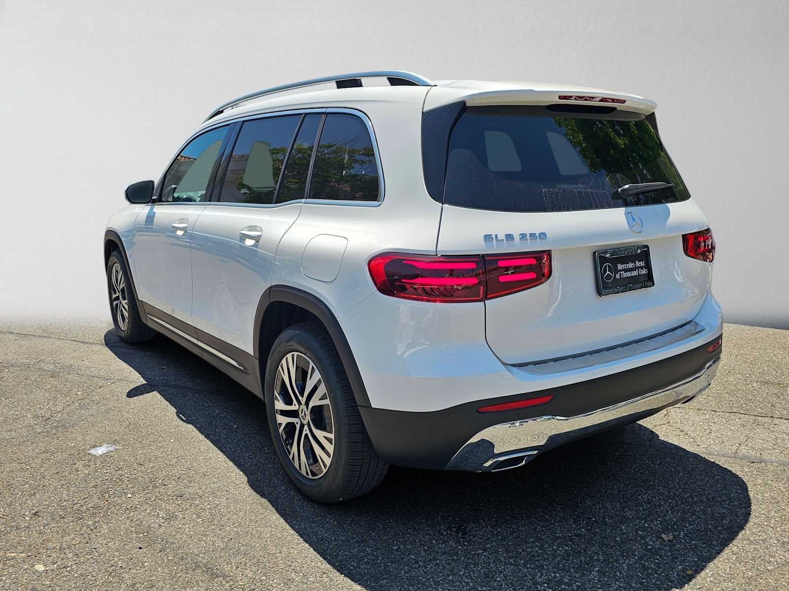 2026 Mercedes-Benz GLB 250 SUV