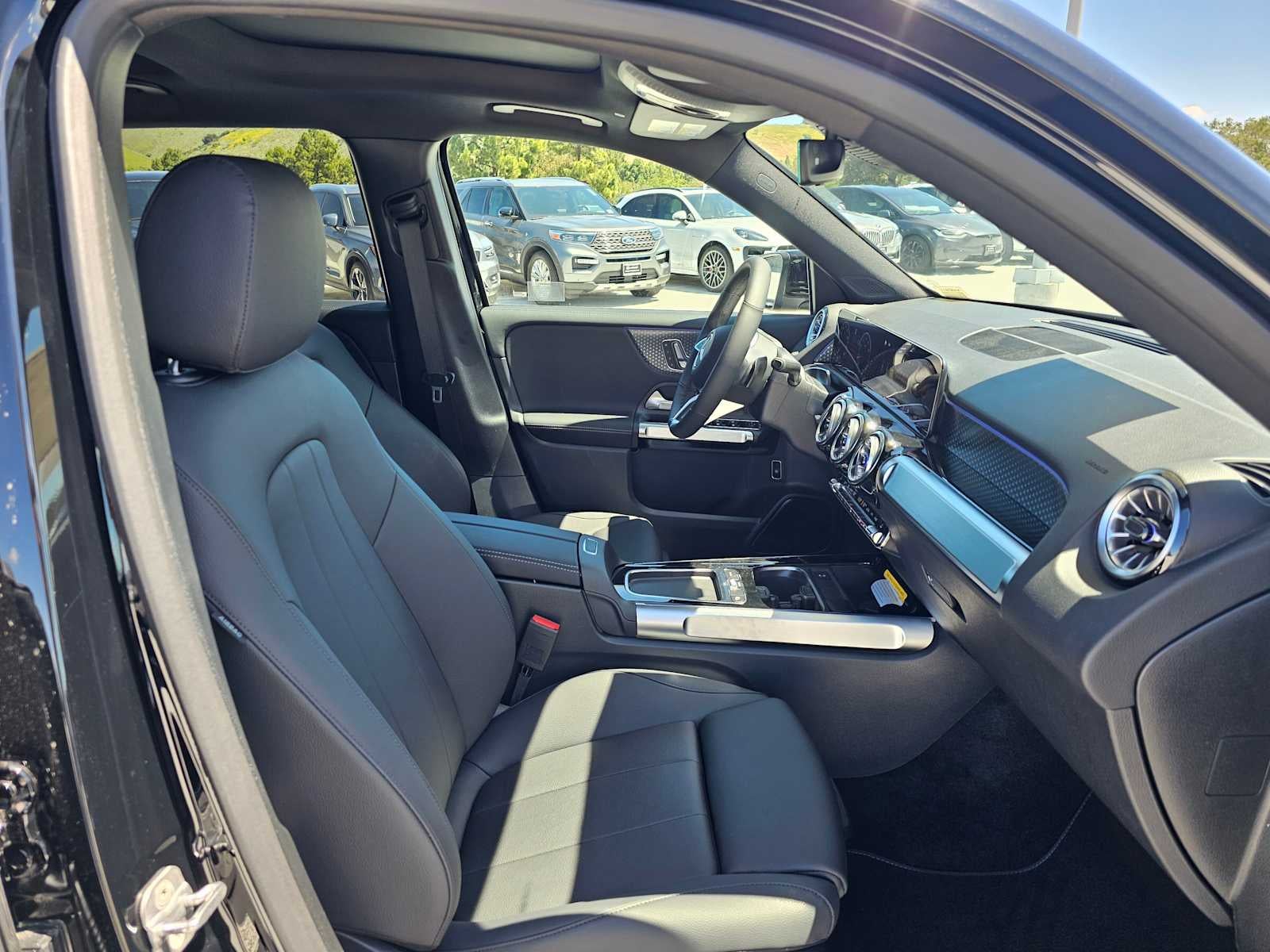 2026 Mercedes-Benz GLB 250 SUV