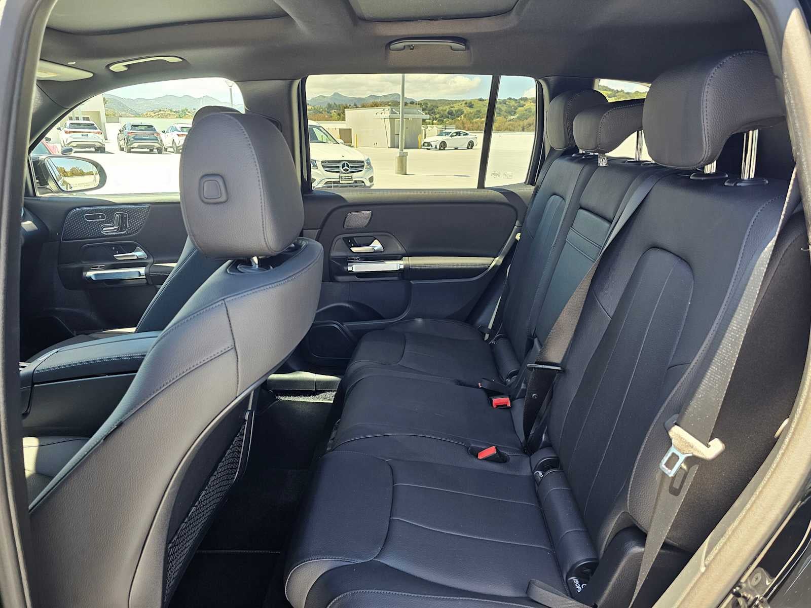 2026 Mercedes-Benz GLB 250 SUV