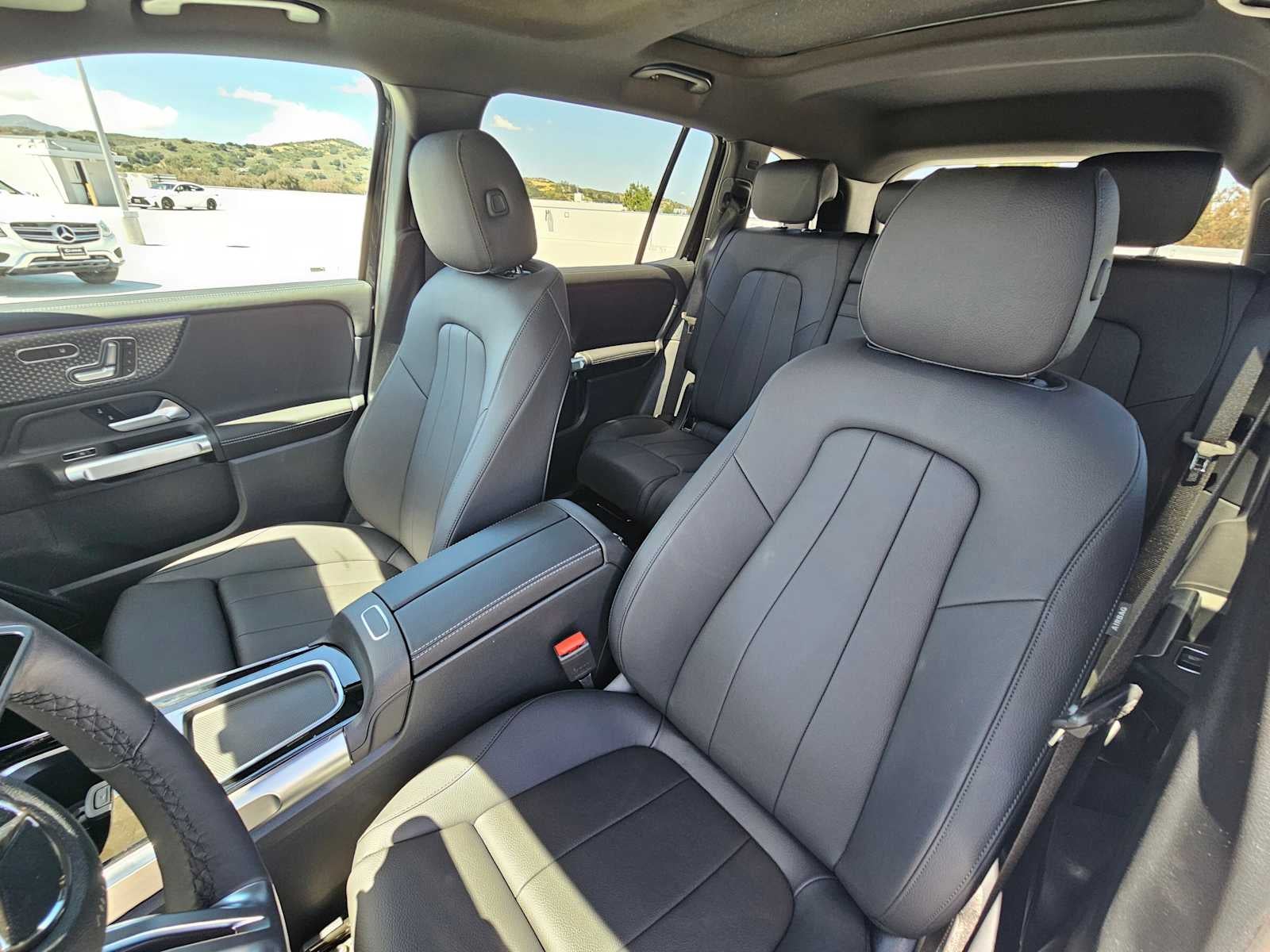 2026 Mercedes-Benz GLB 250 SUV