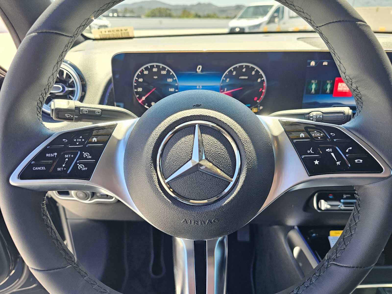 2026 Mercedes-Benz GLB 250 SUV