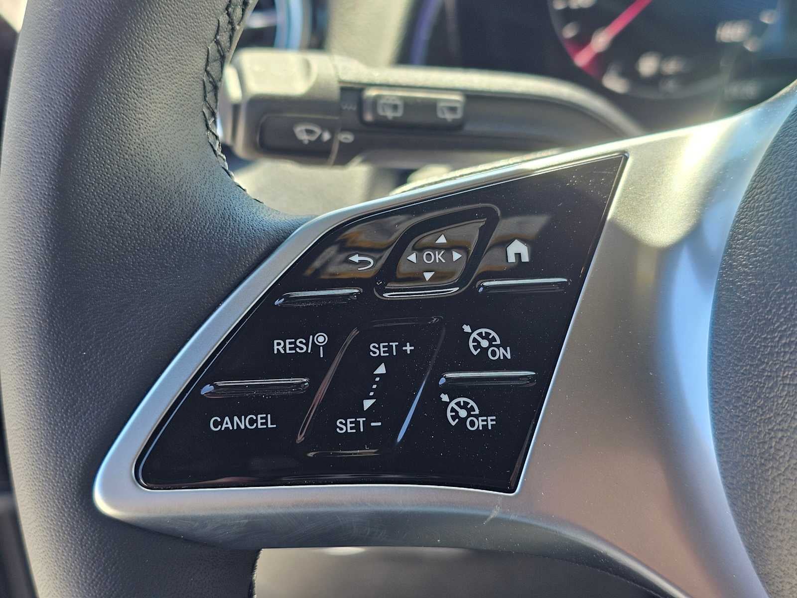 2026 Mercedes-Benz GLB 250 SUV