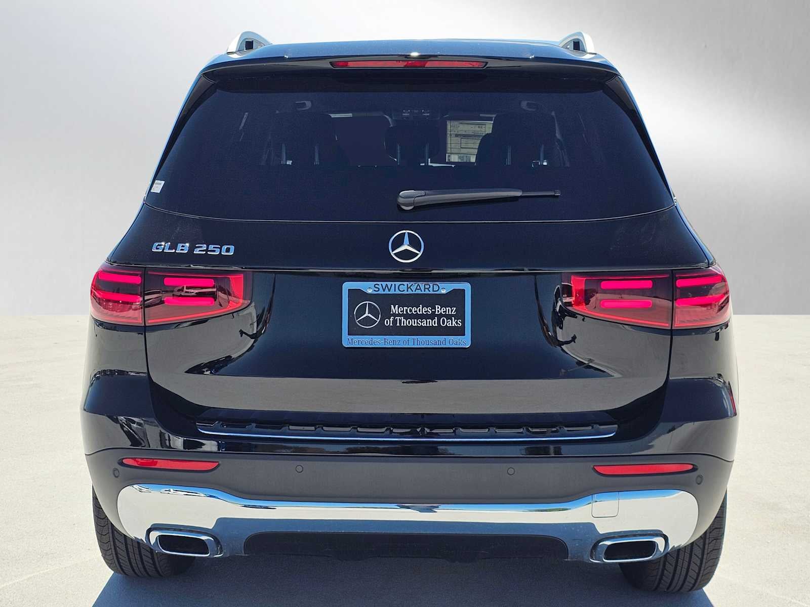 2026 Mercedes-Benz GLB 250 SUV