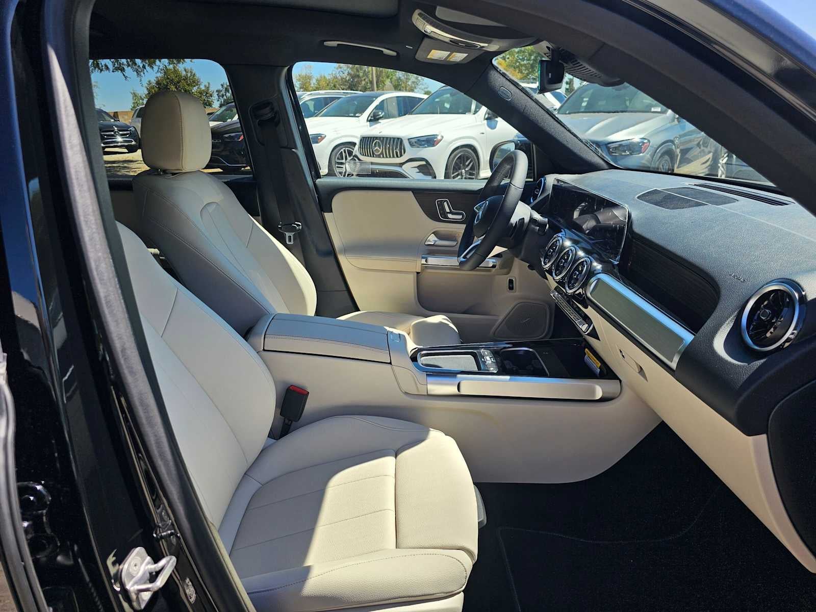 2026 Mercedes-Benz GLB 250 SUV