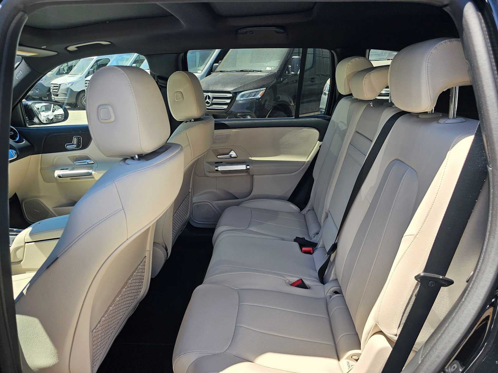 2026 Mercedes-Benz GLB 250 SUV