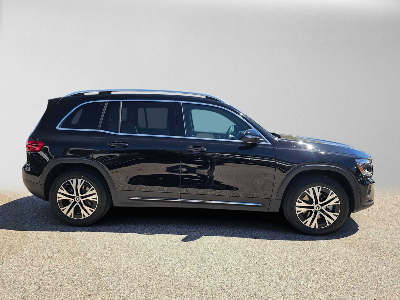 2026 Mercedes-Benz GLB 250 SUV