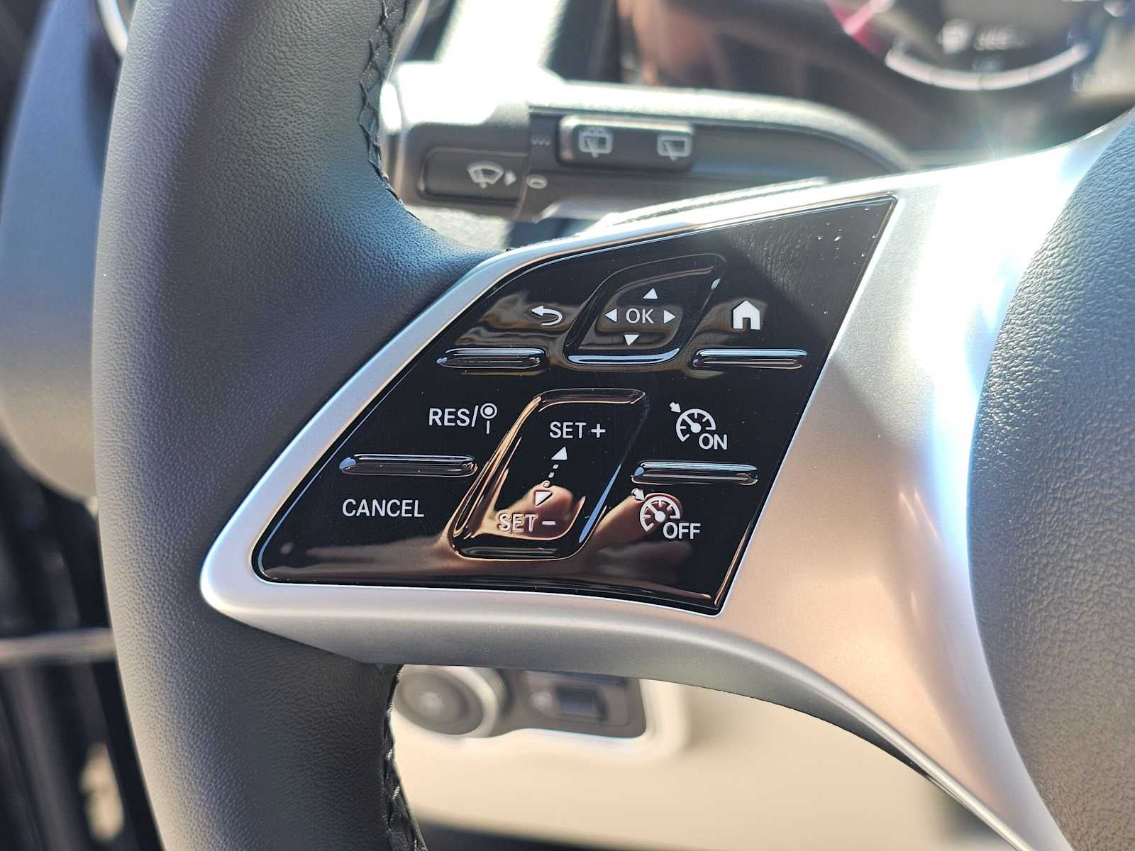 2026 Mercedes-Benz GLB 250 SUV