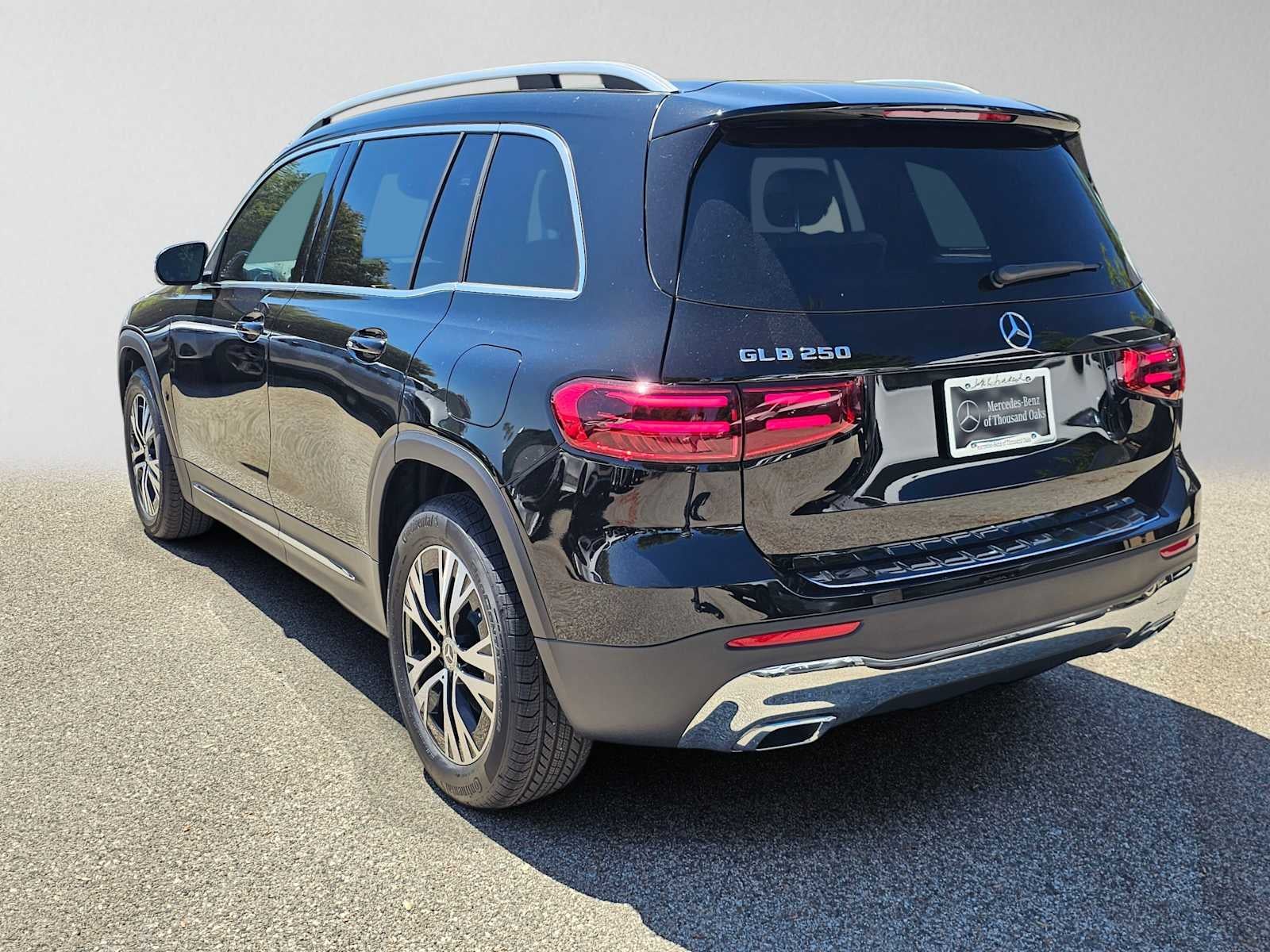 2026 Mercedes-Benz GLB 250 SUV
