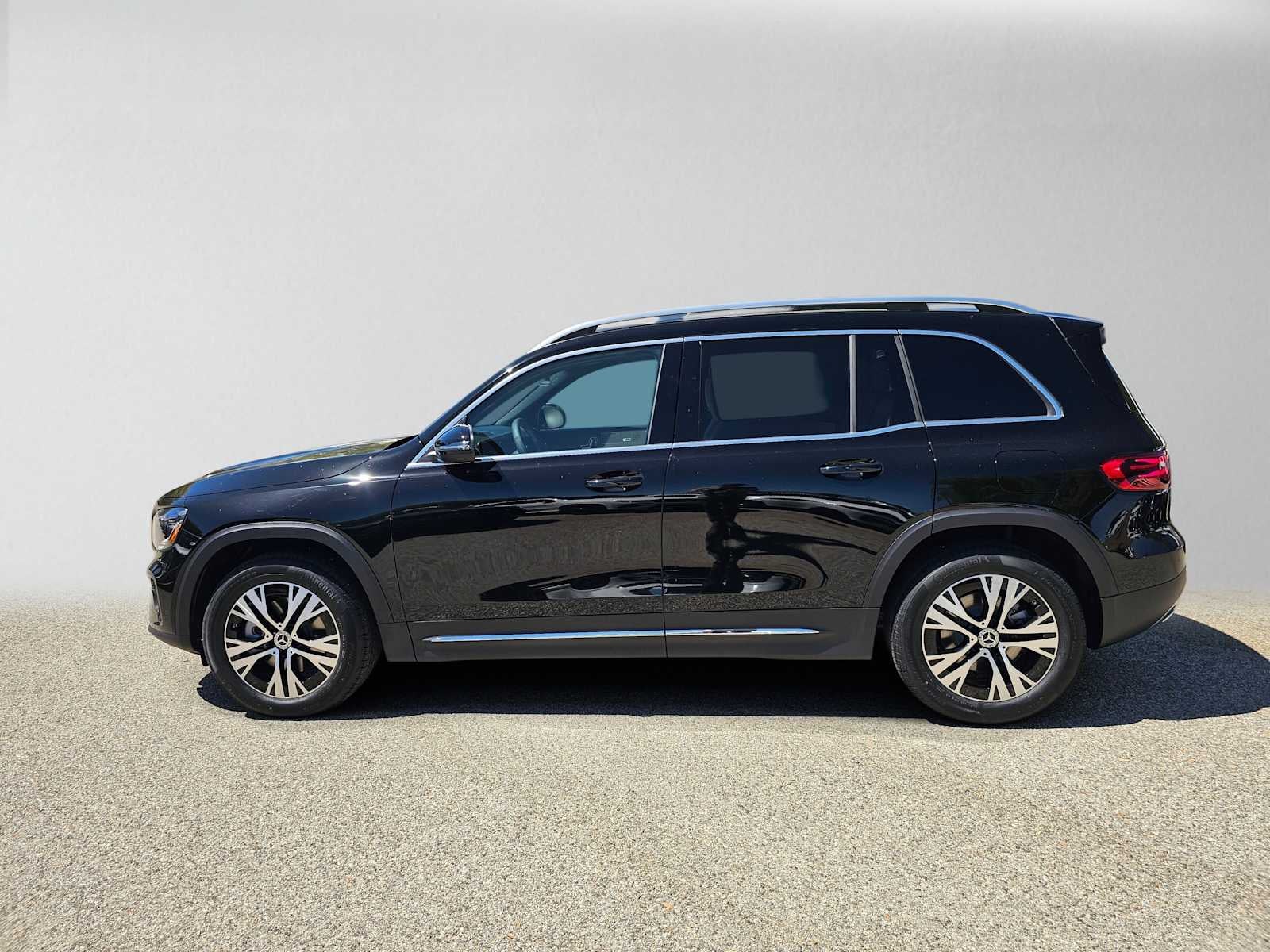 2026 Mercedes-Benz GLB 250 SUV