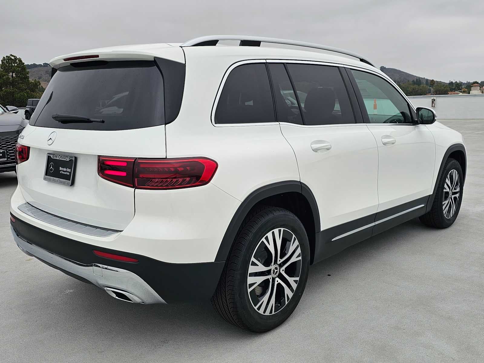 2026 Mercedes-Benz GLB 250 SUV