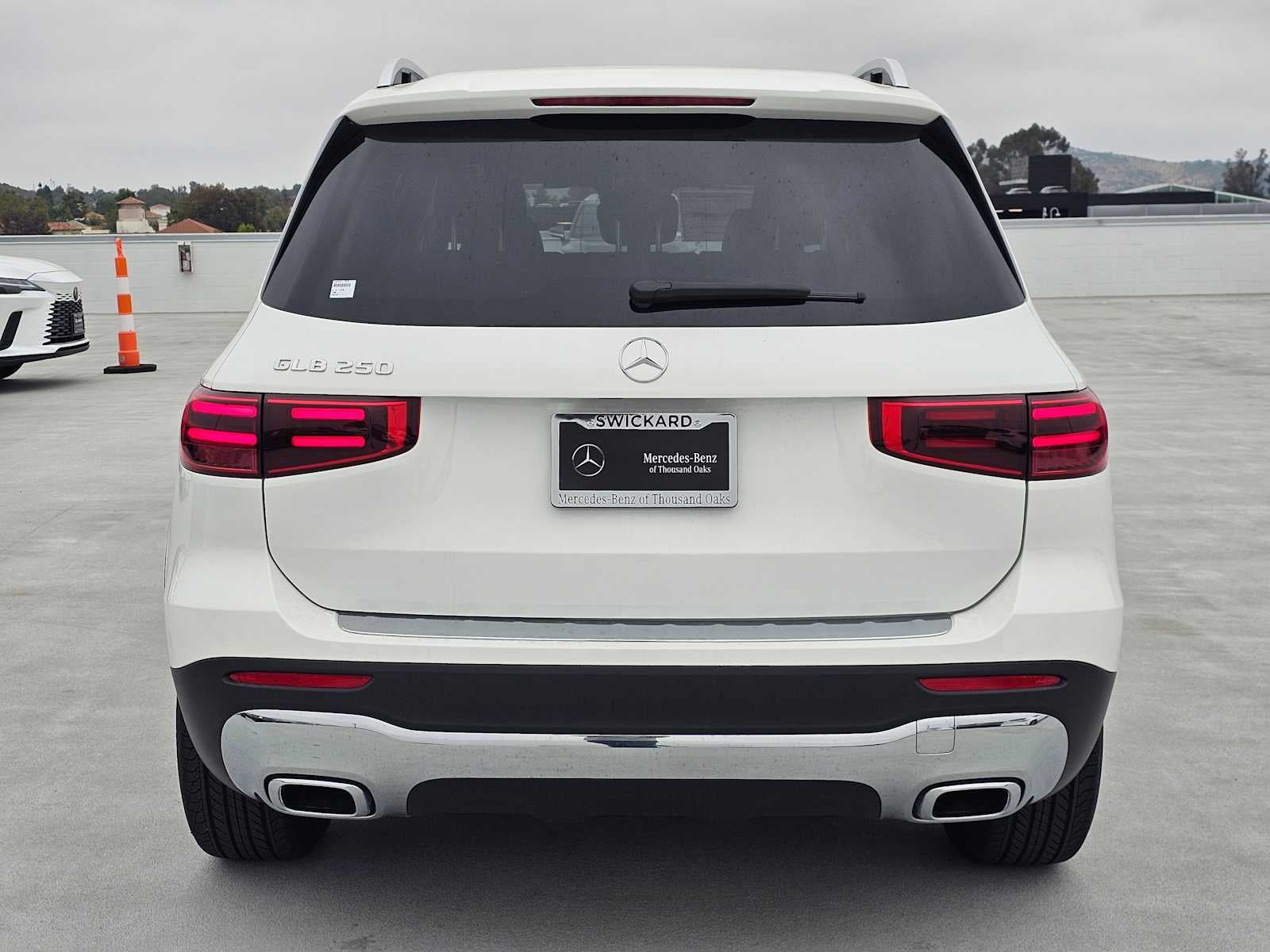 2026 Mercedes-Benz GLB 250 SUV