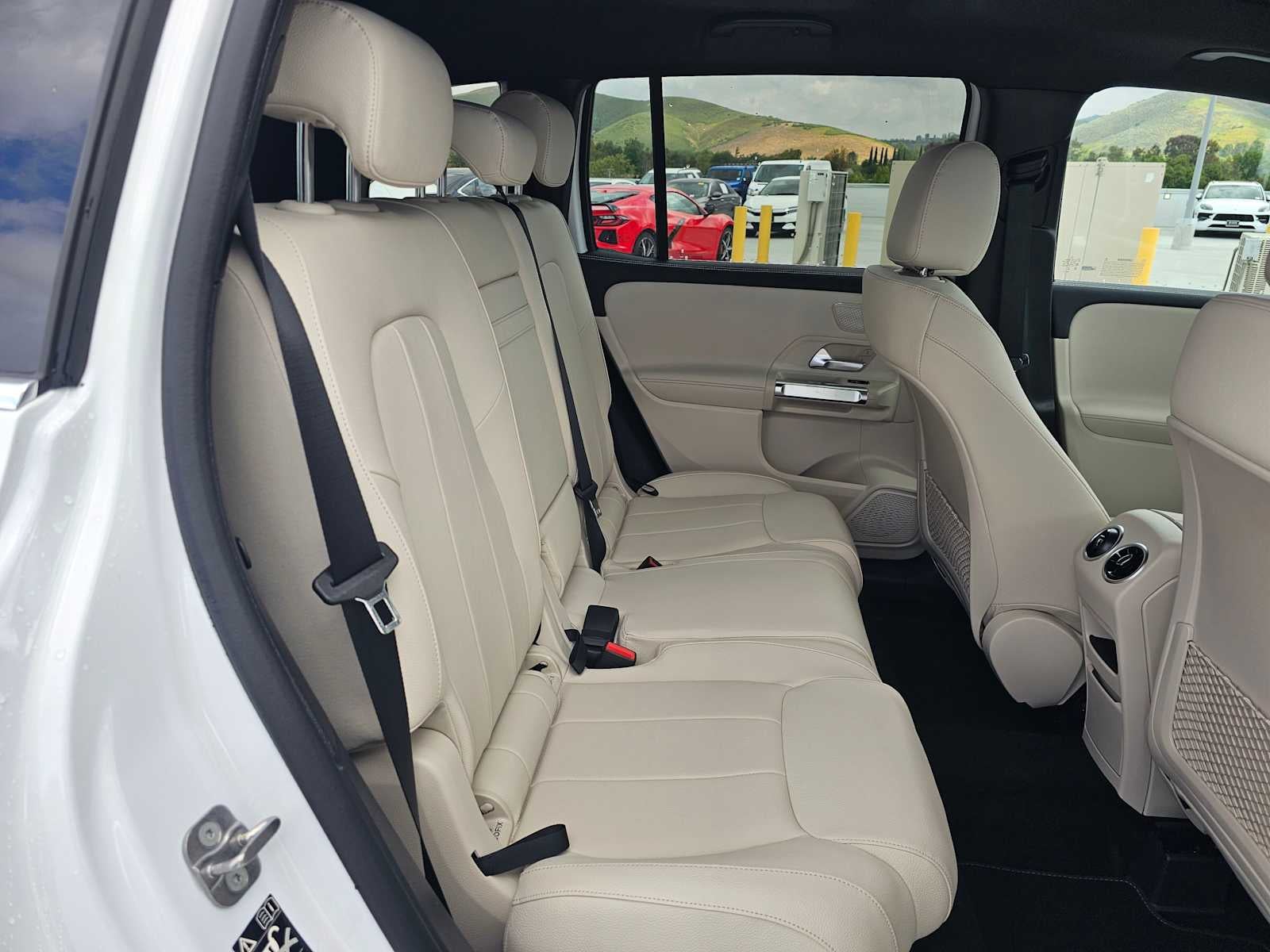 2026 Mercedes-Benz GLB 250 SUV