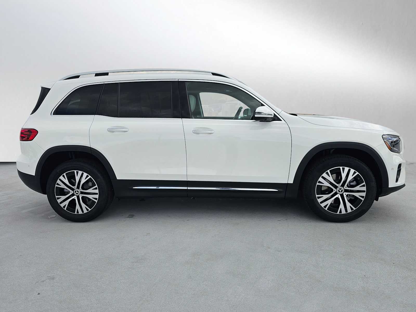 2026 Mercedes-Benz GLB 250 SUV