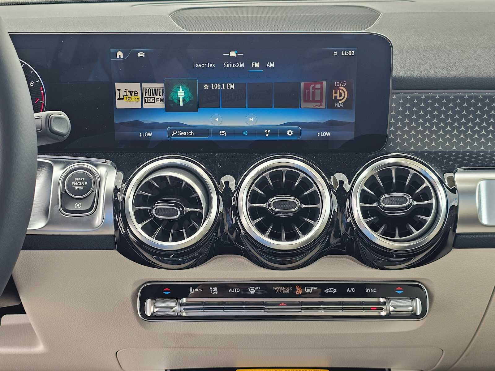 2026 Mercedes-Benz GLB 250 SUV