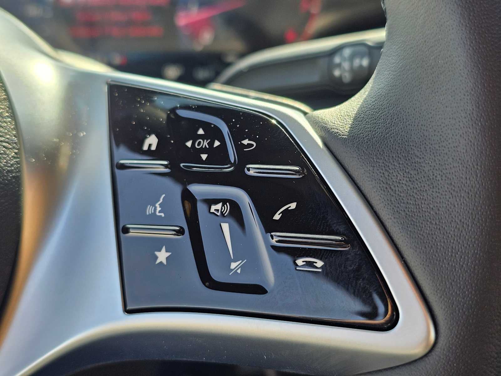 2026 Mercedes-Benz GLB 250 SUV