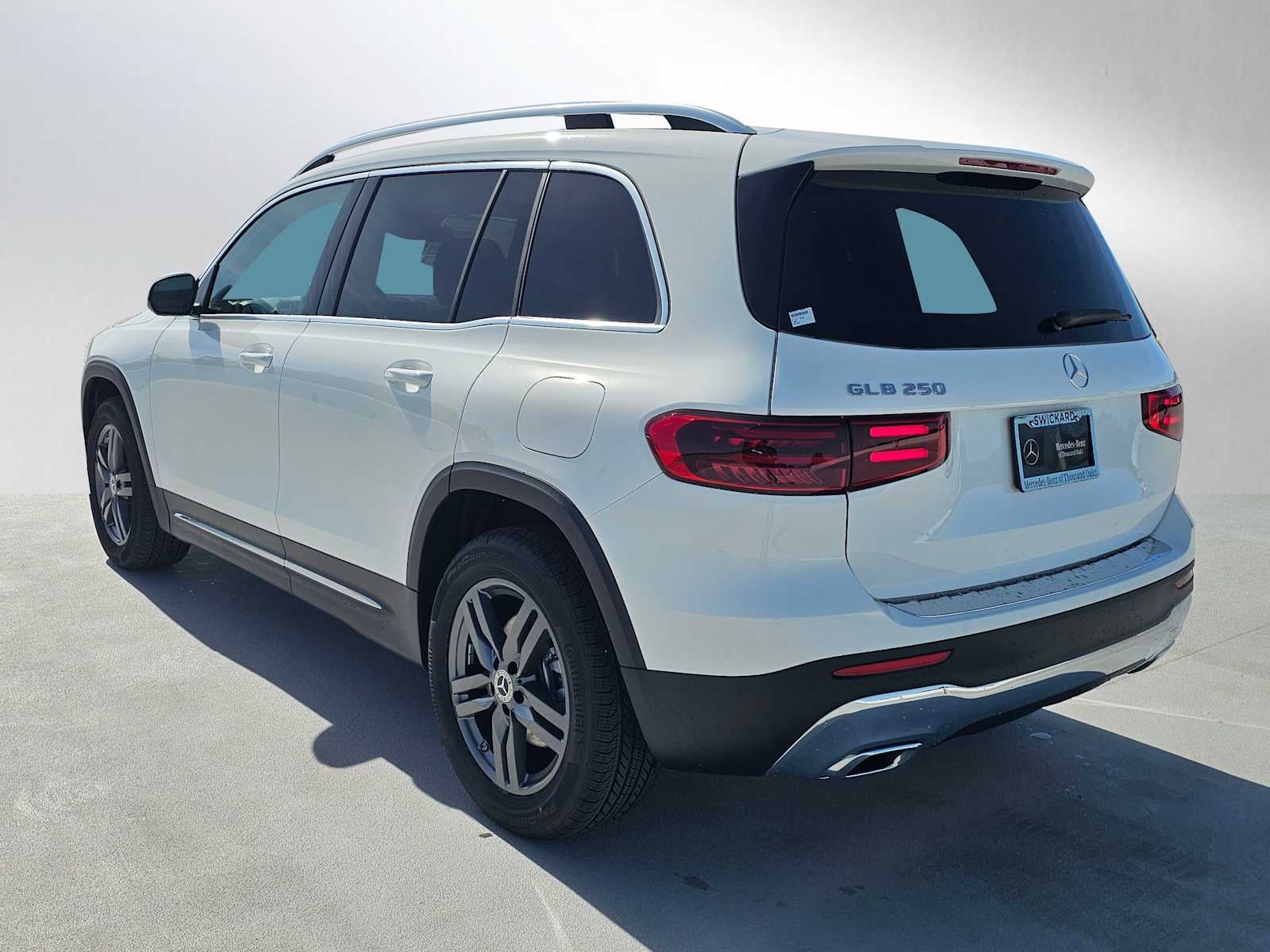 2026 Mercedes-Benz GLB 250 SUV