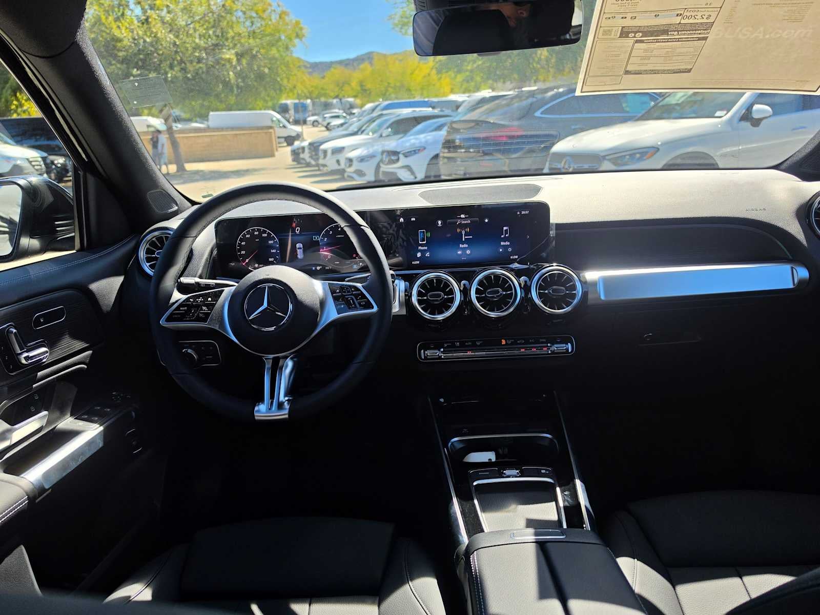 2026 Mercedes-Benz GLB 250 SUV