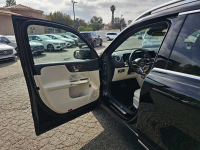 2026 Mercedes-Benz GLB 250 SUV