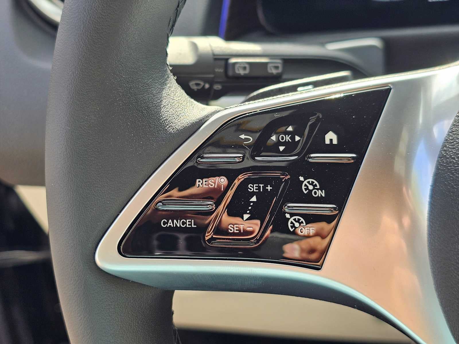 2026 Mercedes-Benz GLB 250 SUV