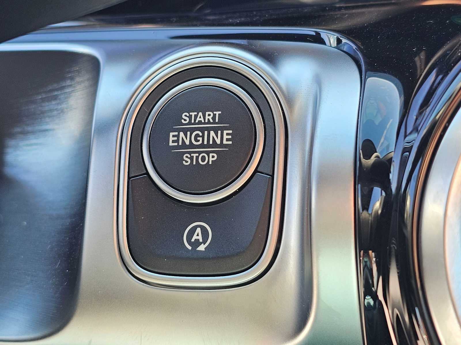 2026 Mercedes-Benz GLB 250 SUV