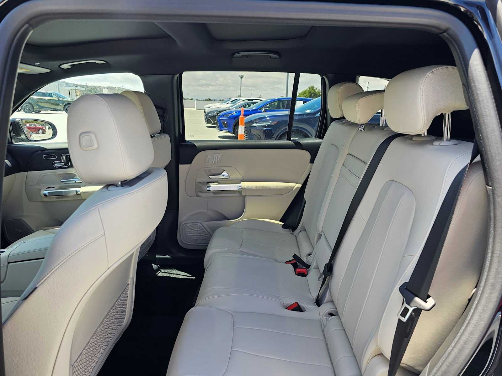 2026 Mercedes-Benz GLB 250 SUV