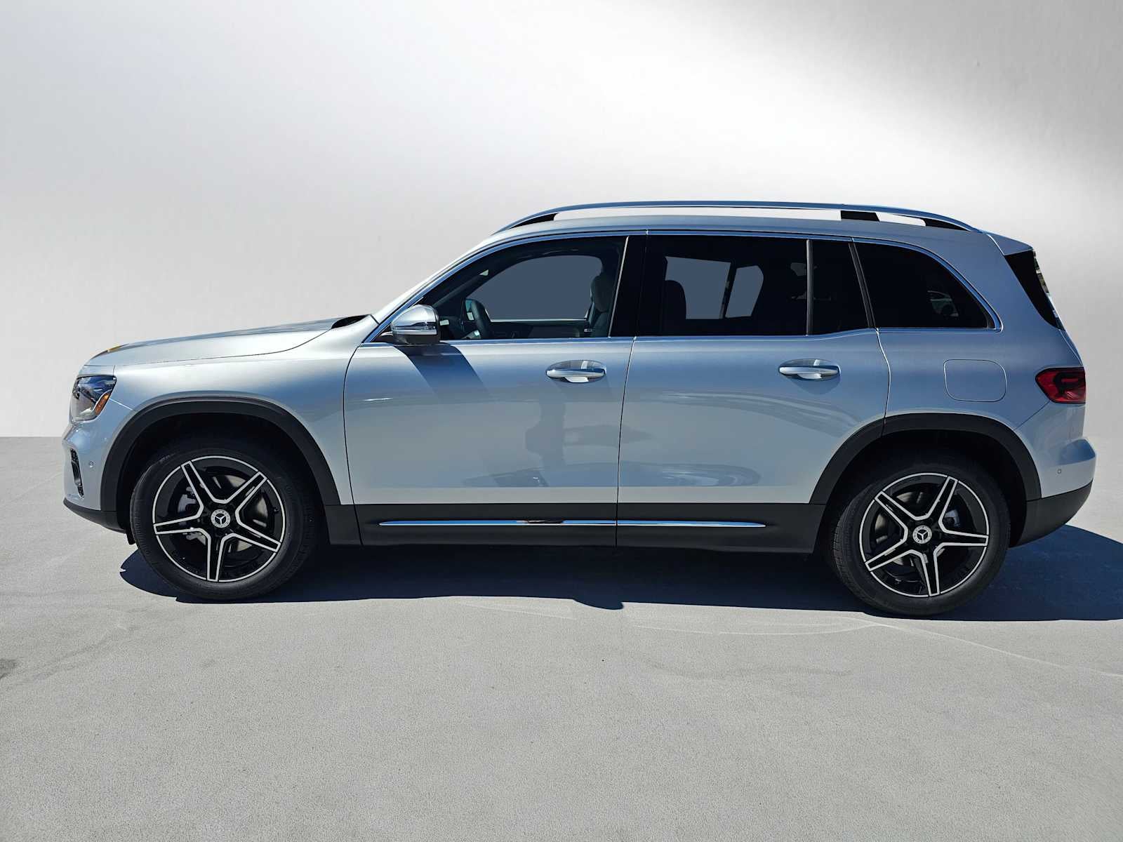 2026 Mercedes-Benz GLB 250 SUV