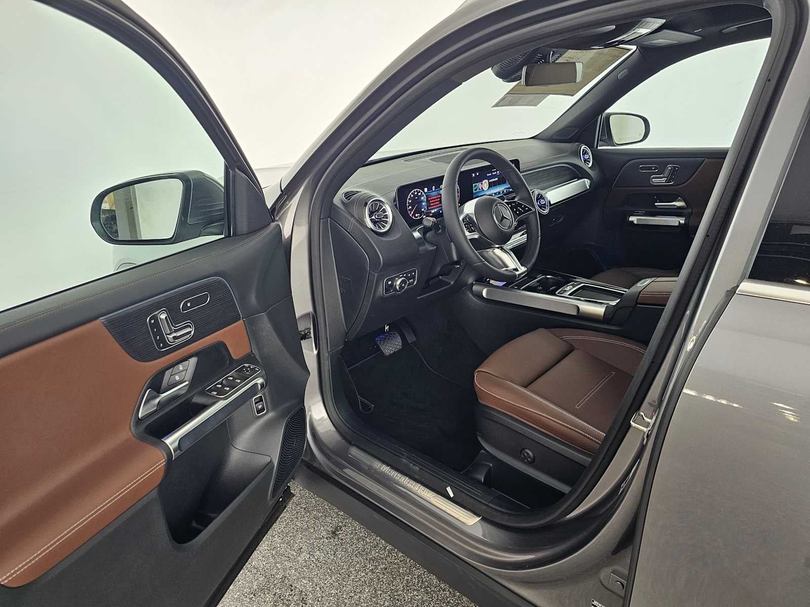 2026 Mercedes-Benz GLB 250 SUV