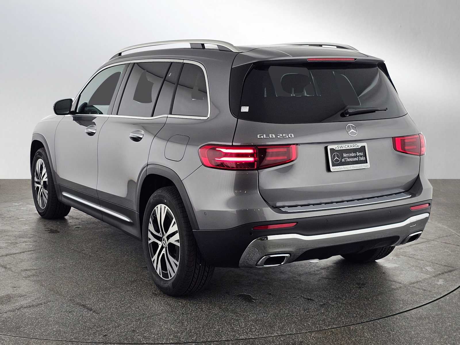 2026 Mercedes-Benz GLB 250 SUV