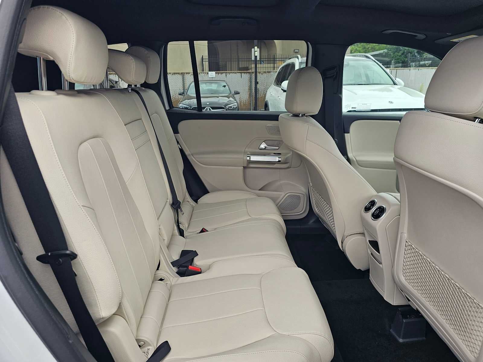 2026 Mercedes-Benz GLB 250 SUV