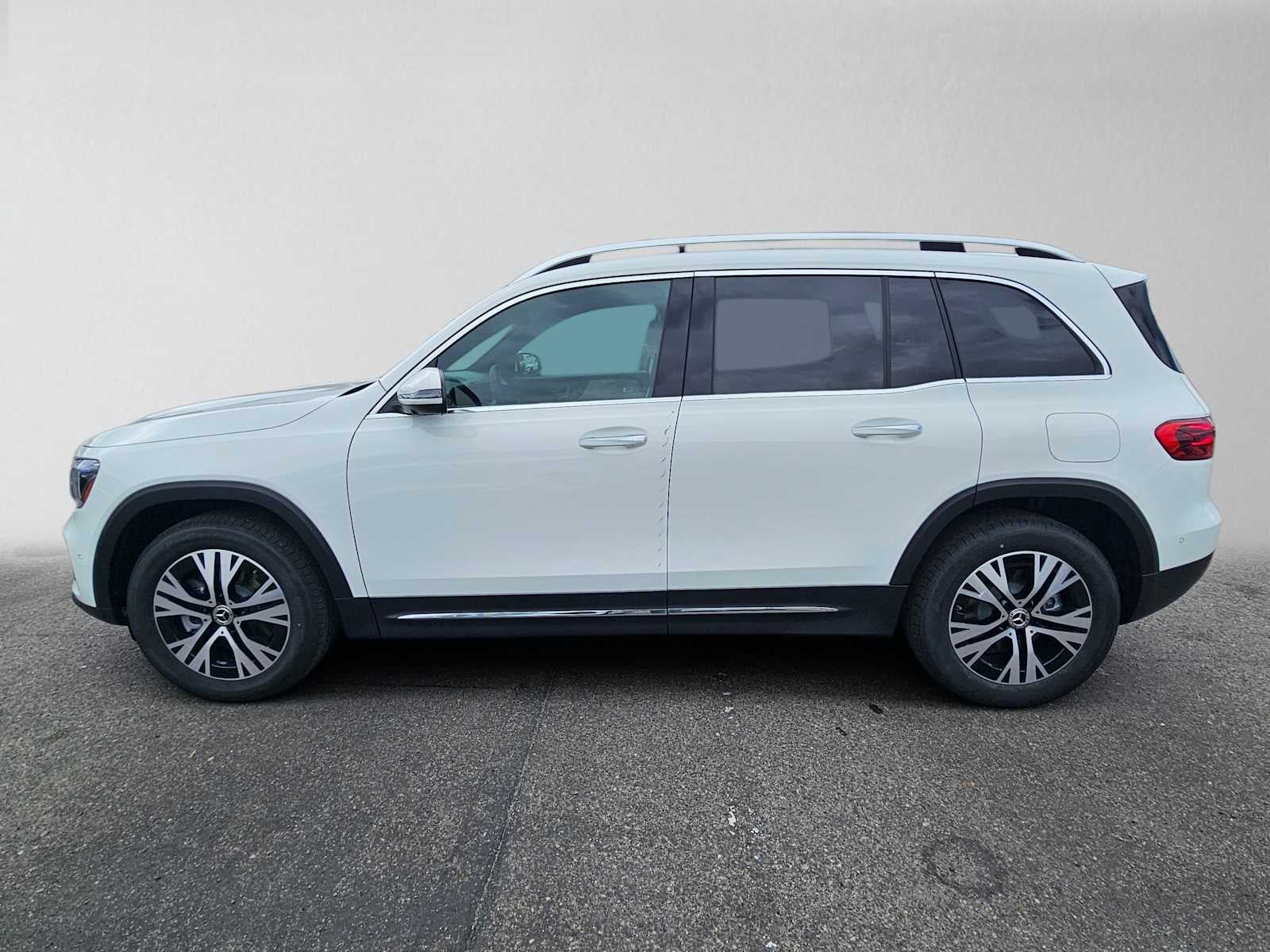 2026 Mercedes-Benz GLB 250 SUV