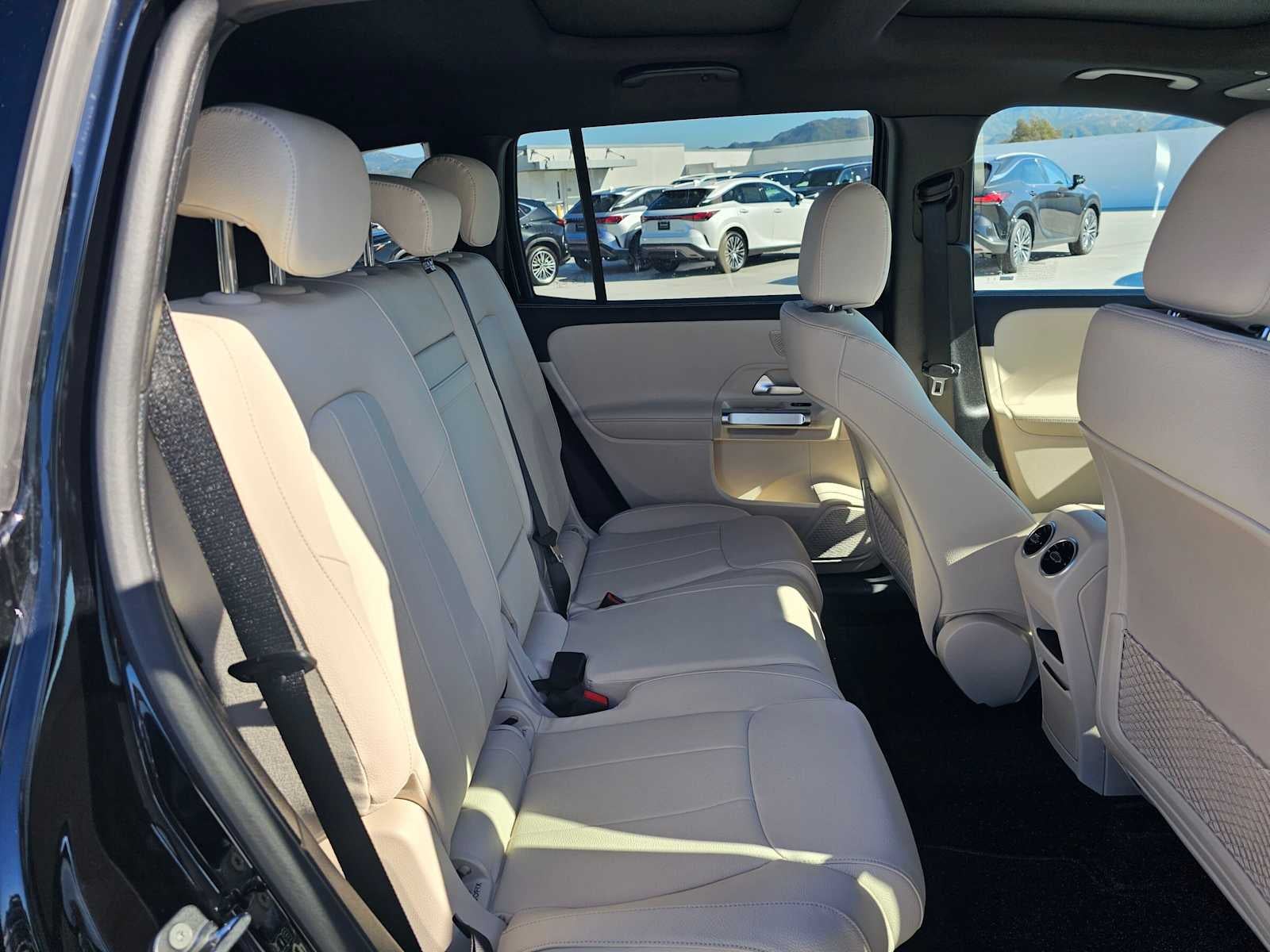 2026 Mercedes-Benz GLB 250 SUV