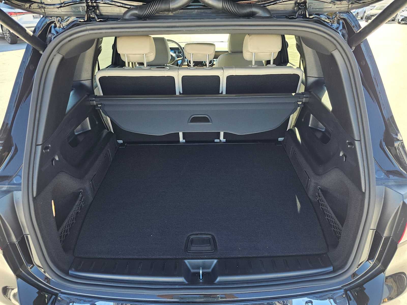2026 Mercedes-Benz GLB 250 SUV