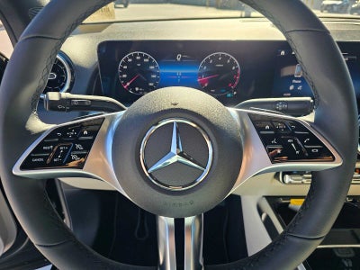 2026 Mercedes-Benz GLB 250 SUV