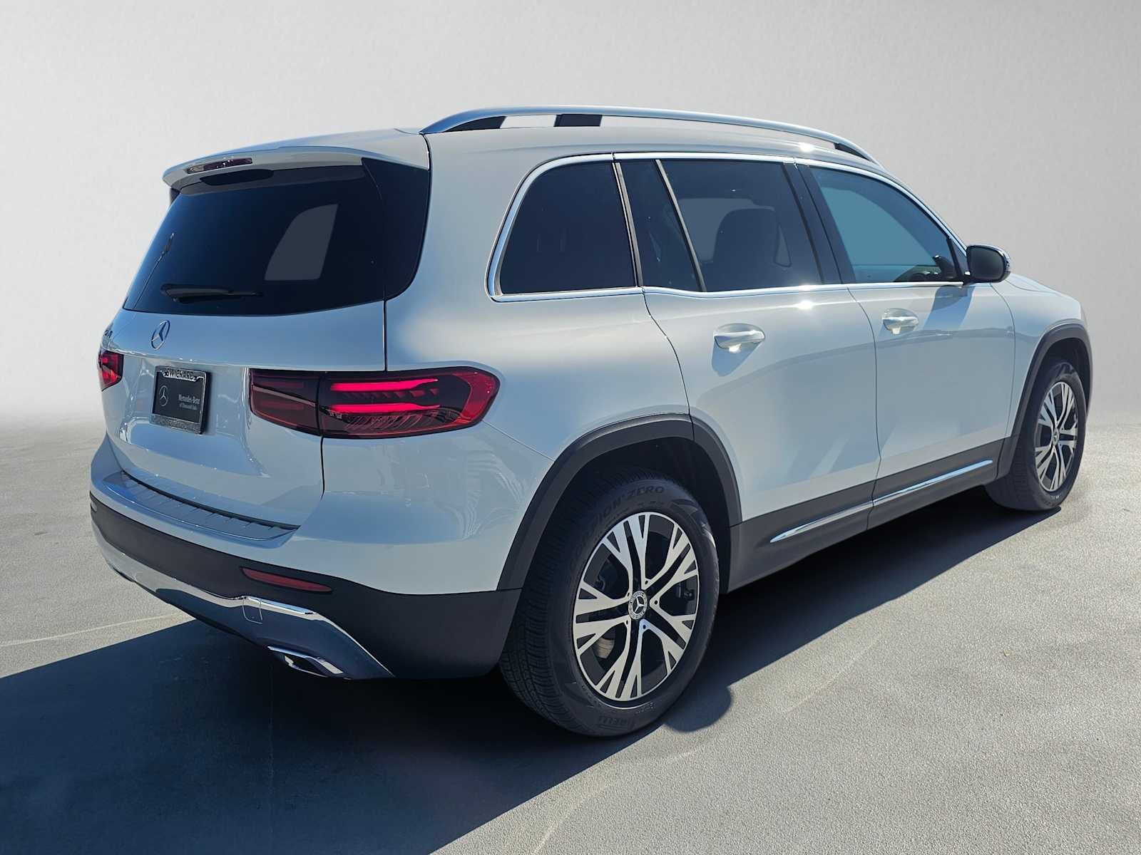 2026 Mercedes-Benz GLB 250 SUV