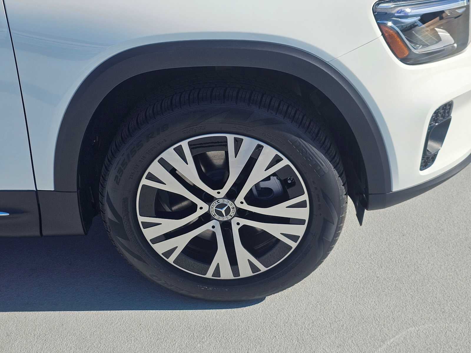 2026 Mercedes-Benz GLB 250 SUV