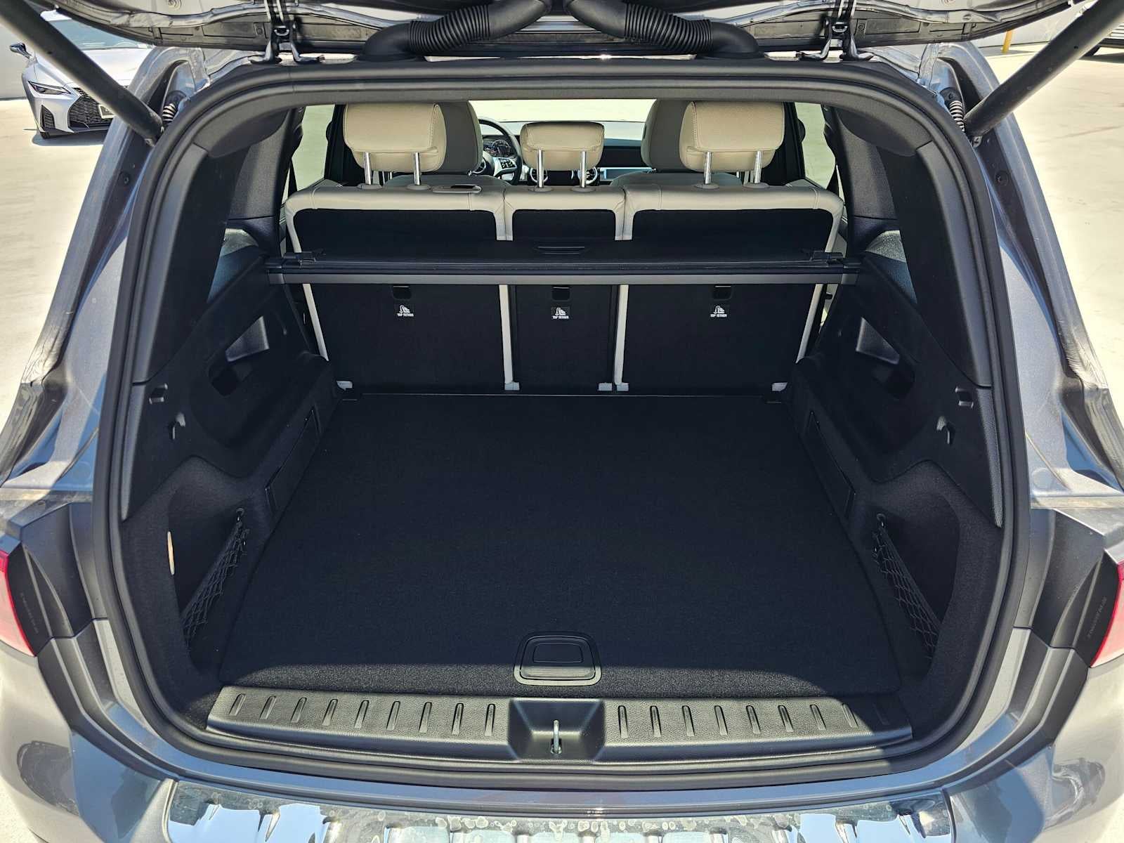 2026 Mercedes-Benz GLB 250 SUV