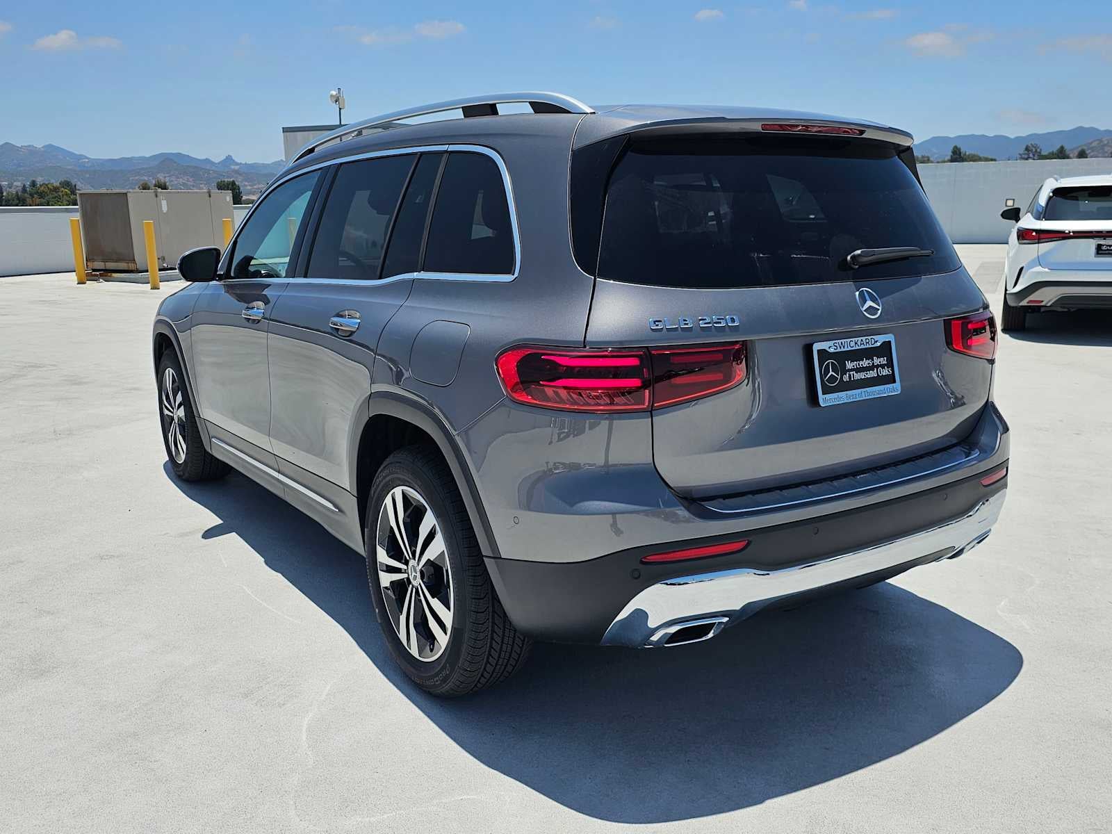 2026 Mercedes-Benz GLB 250 SUV