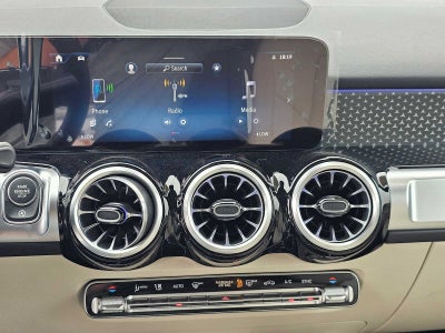2026 Mercedes-Benz GLB 250 SUV