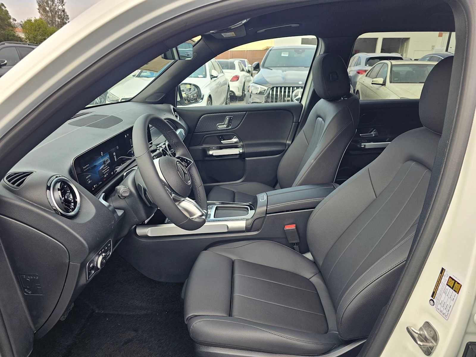 2026 Mercedes-Benz GLB 250 SUV