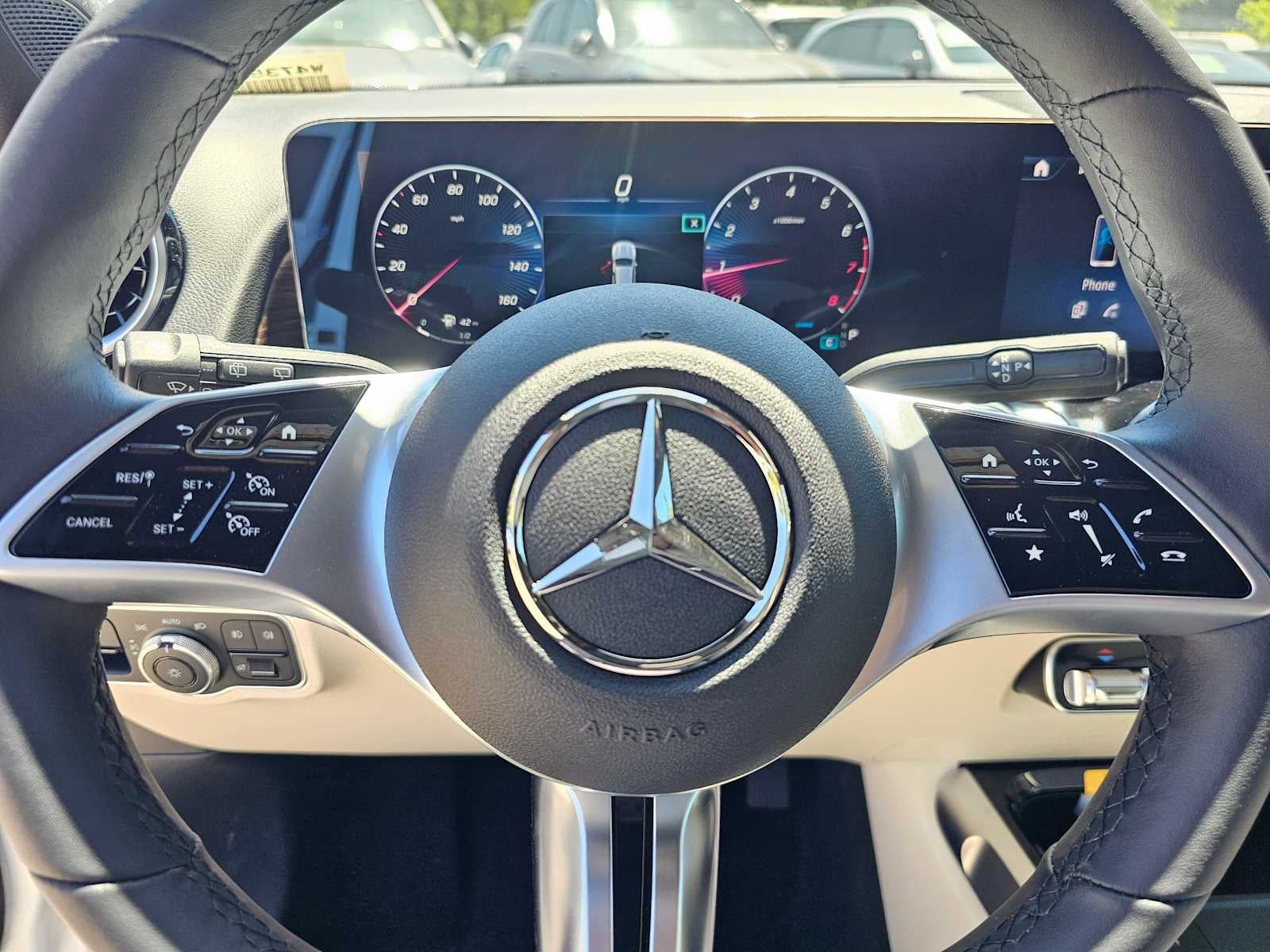 2026 Mercedes-Benz GLB 250 SUV