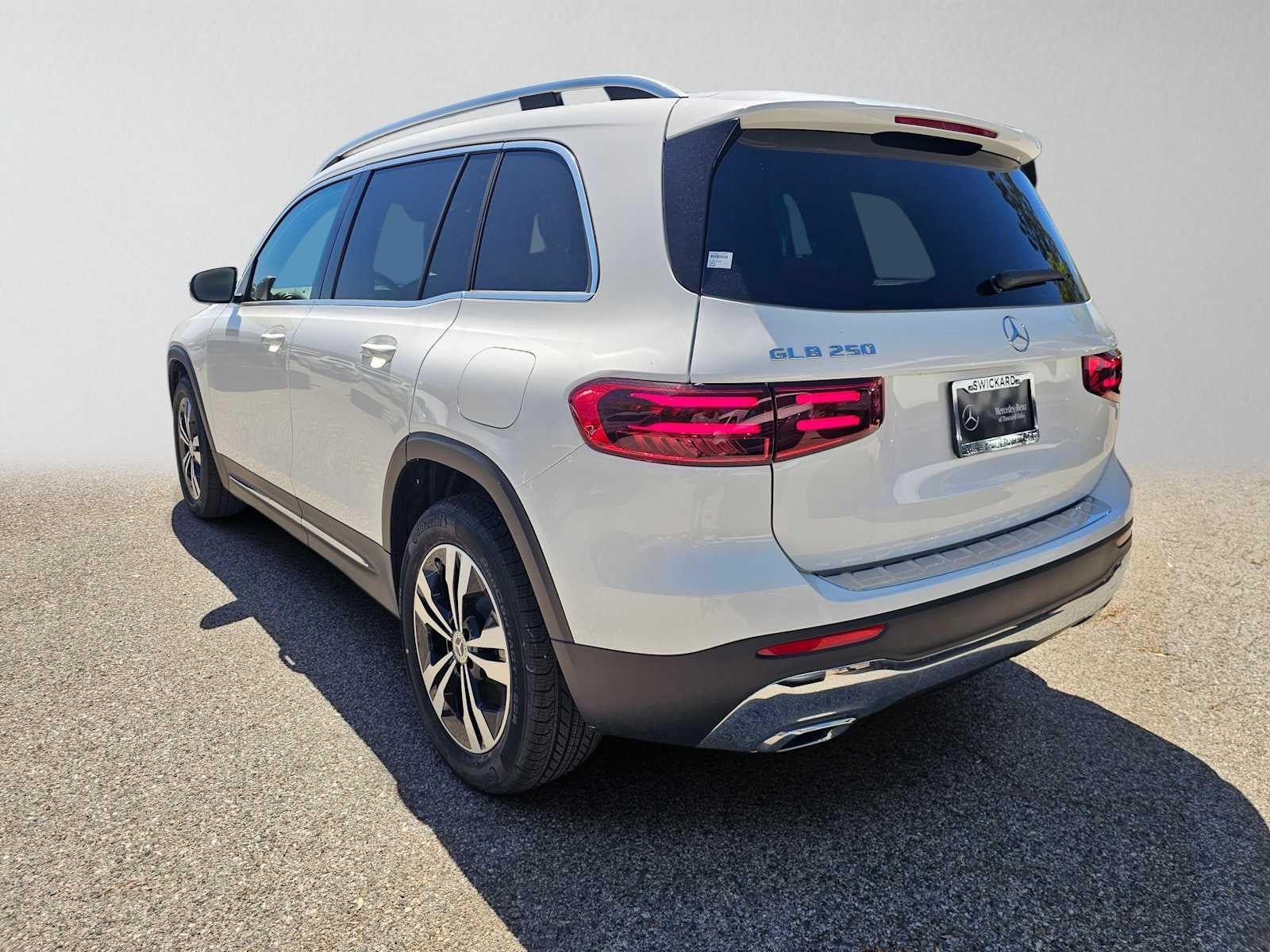 2026 Mercedes-Benz GLB 250 SUV